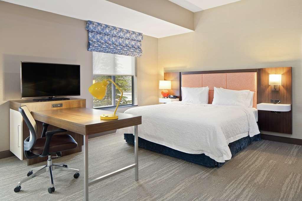 Hampton Inn & Suites Спокан-Валлі Номер фото