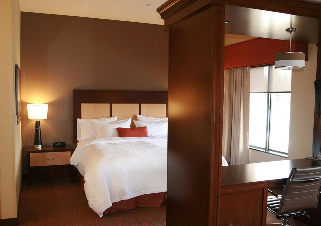 Hampton Inn & Suites Спокан-Валлі Номер фото